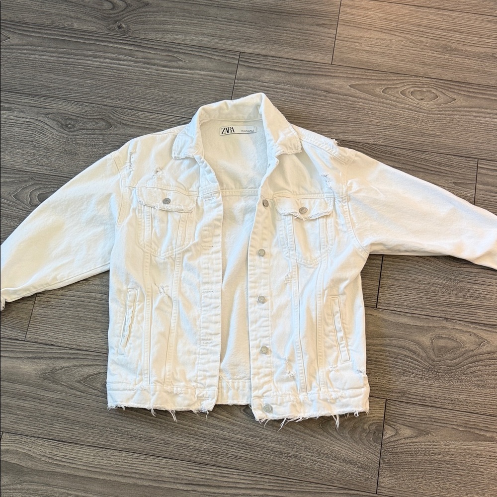Zara Off-White Distressed Denim Jacket